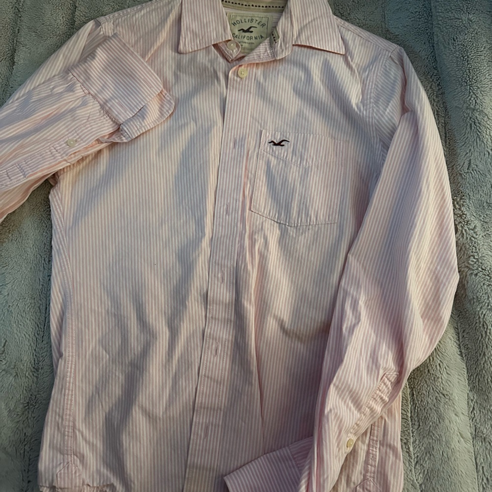 HOLLISTER MEN’s pink button down shirt - Picture 3 of 4